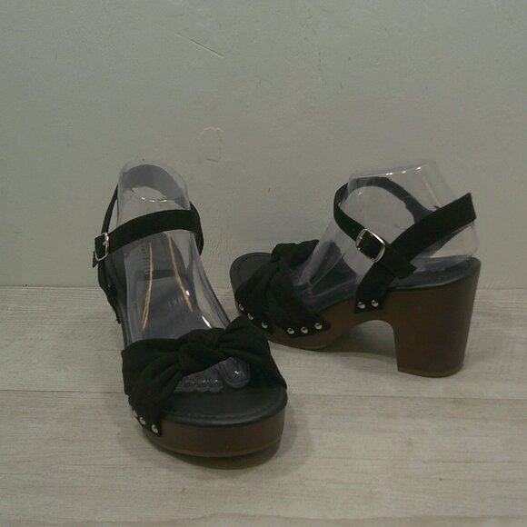 Torrid Black Bohemian Faux Suede & Faux Wood Knot Platform Block Heel Size 10 WW - Picture 2 of 14